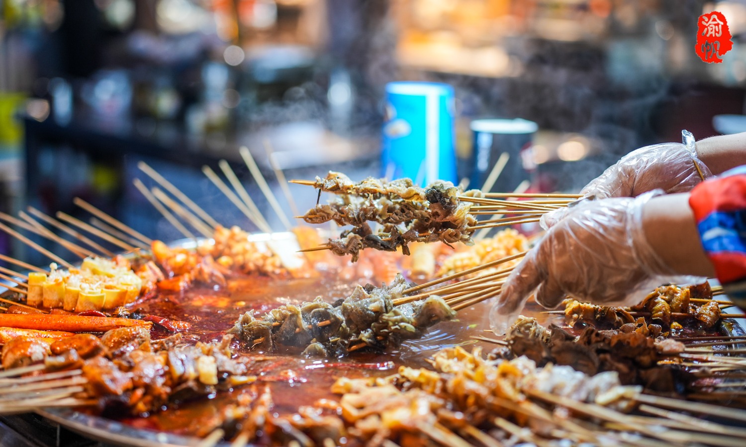 阿克苏老街夜市，美食云集，演出精彩，堪称西部夜生活的天花板