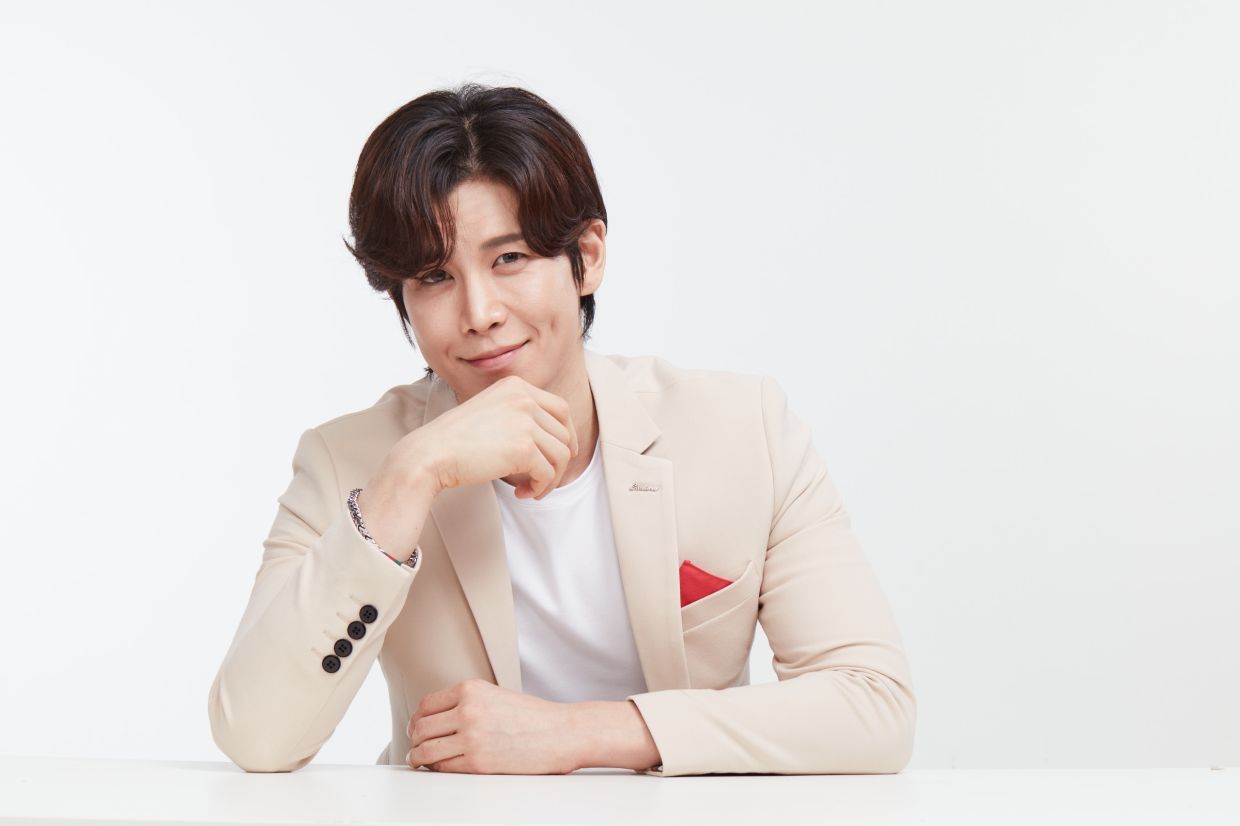 Ex K-pop idol Jang Han-byul on starting a career in Malaysia, calls the country his second home