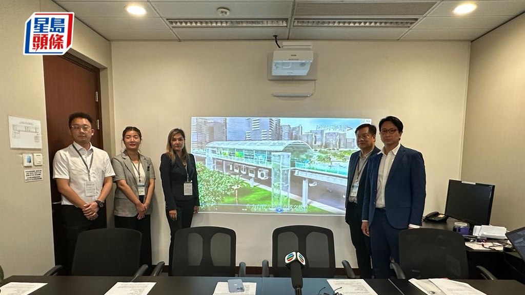 东九龙过山缐｜倡引入悬挂式单轨交通系统 邓家彪 : 每小时可载逾万人次胜「云巴」