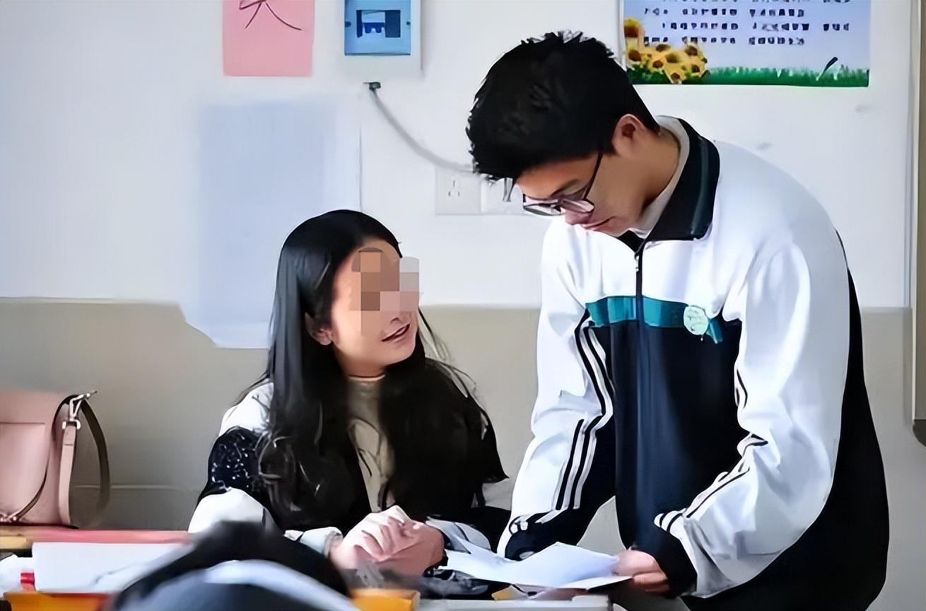 怀孕女教师未穿胸衣家访，不慎走光，下一秒被家长拖入地下室侵犯