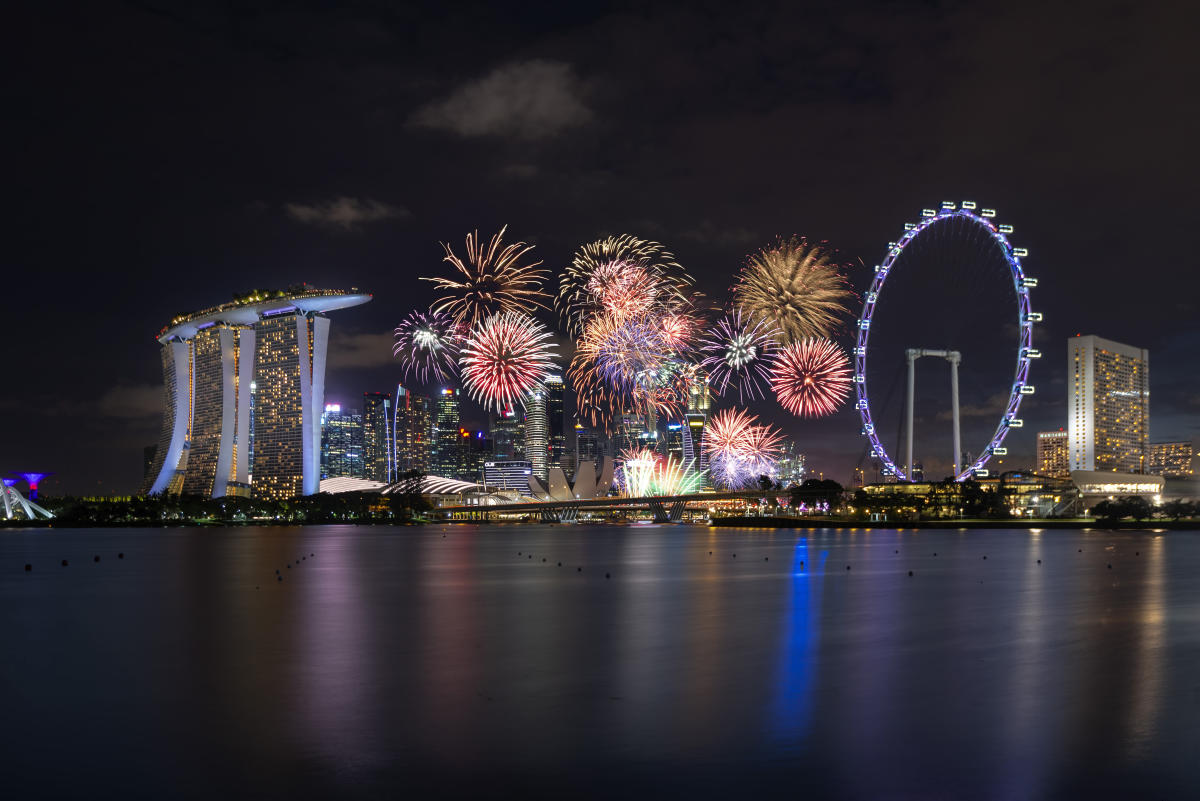8 hotels with the best views of the Singapore National Day fireworks