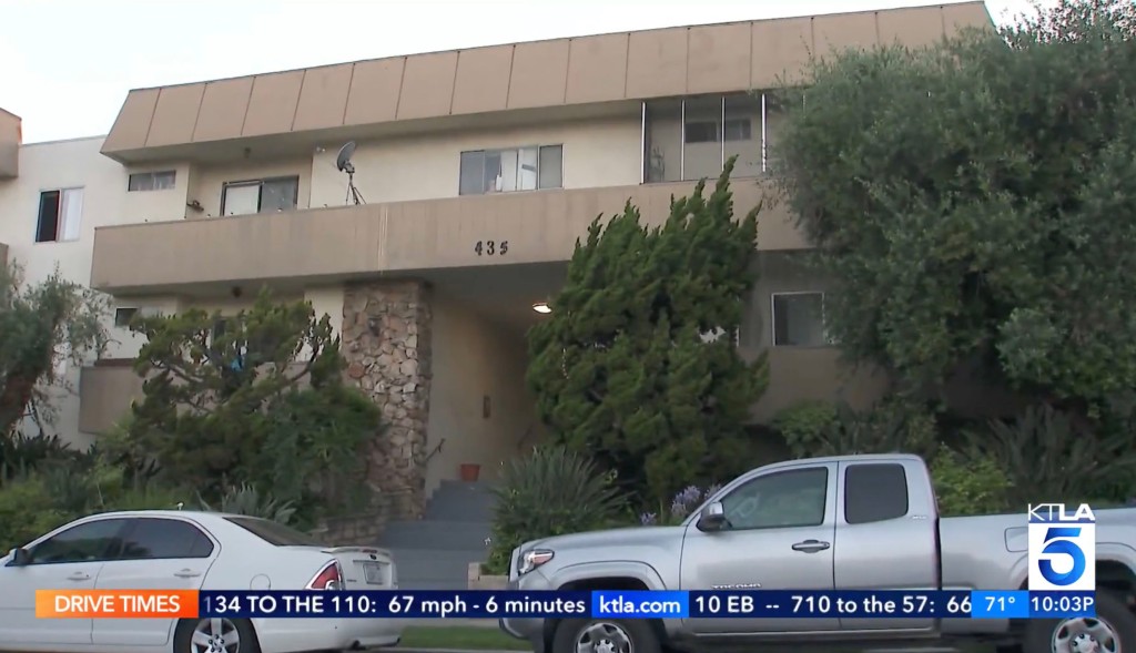 Naked intruder won’t stop terrorizing LA apartment building, residents say