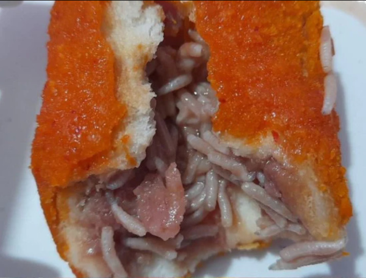 Sarawakian girls left vomiting & hyperventilating after mistaking maggots in corn dogs for rice