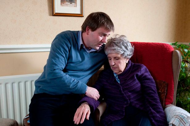 One Foot In The Grave and Coronation Street star Doreen Mantle dies 'peacefully' at home