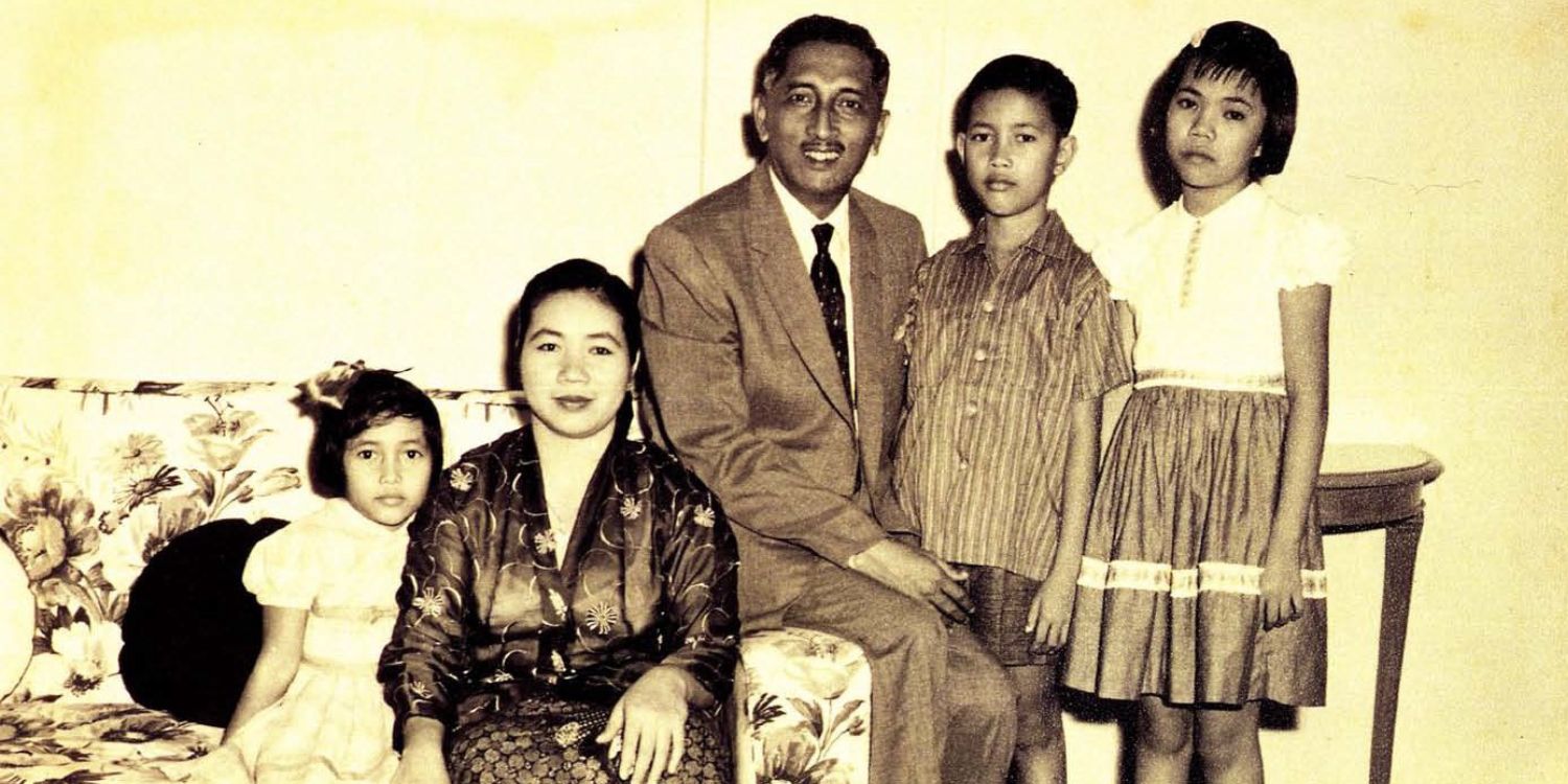 Yusof ishak married his wife at 39, fell in love after seeing her picture