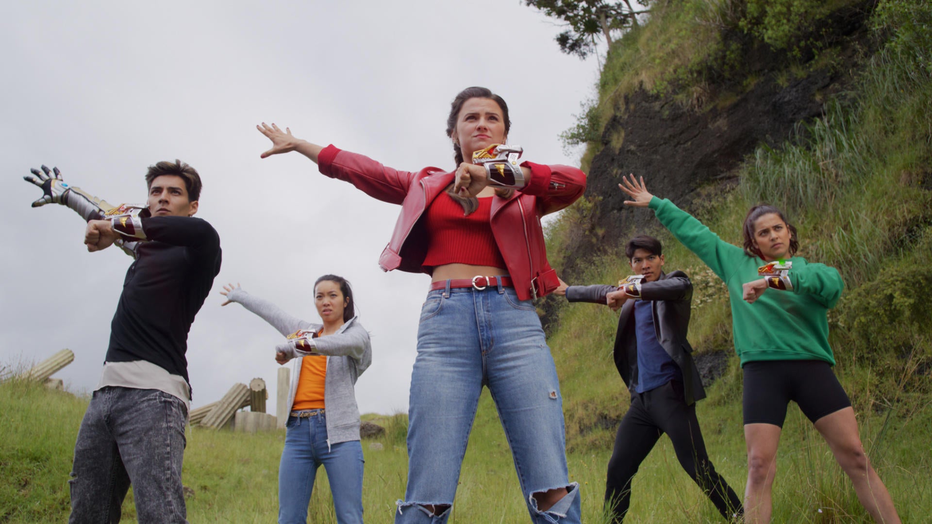 Power Rangers Cosmic Fury Images Seemingly Reveal Identity of New Orange Ranger