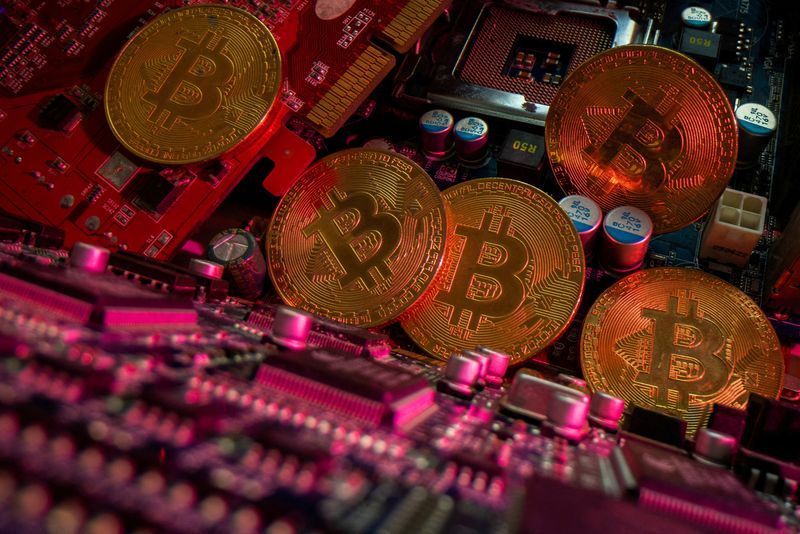 Bitcoin hits two-week peak after Grayscale spot bitcoin ETF ruling