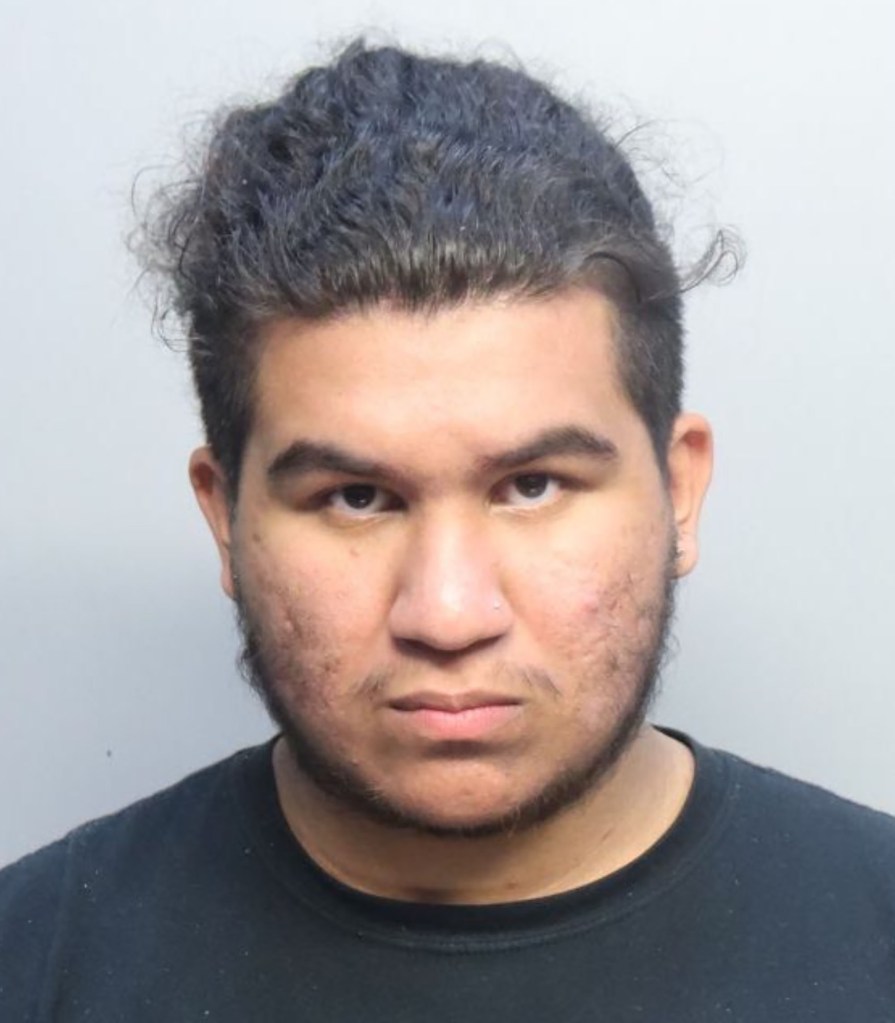 Teen arrested for allegedly pushing mom to hire hitman to kill 3-year-old son