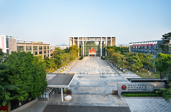 中国观察｜党校培训 封闭式管理