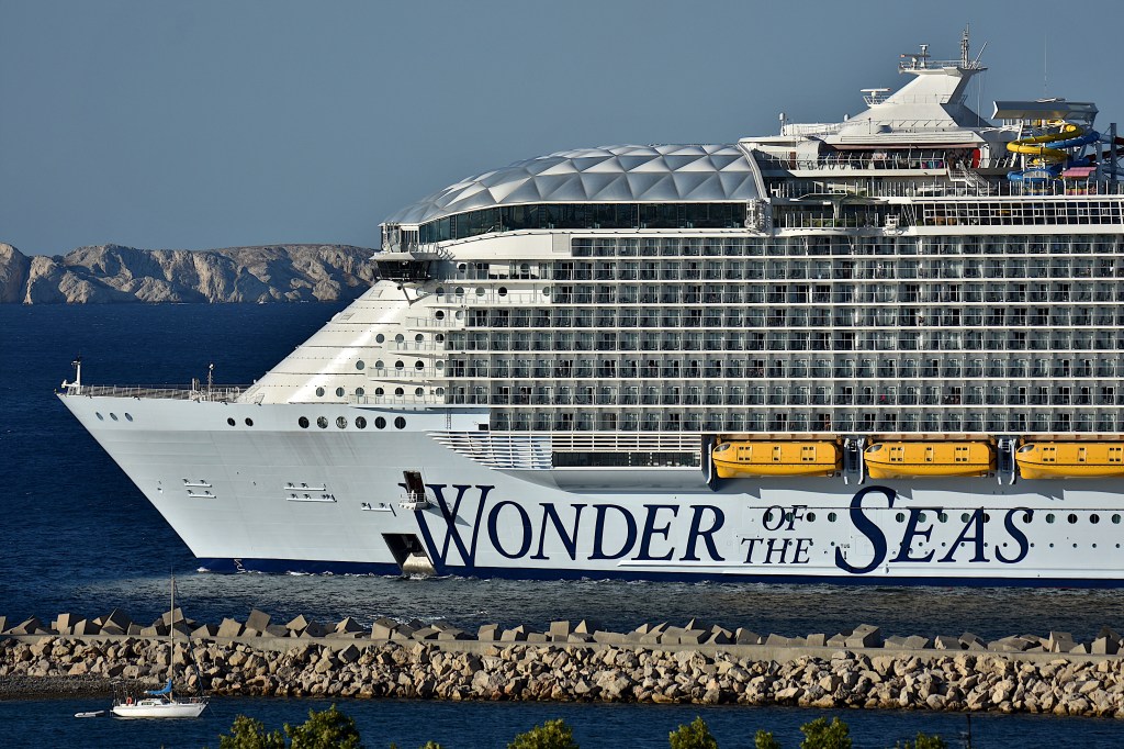 Passenger who went overboard Wonder of the Seas cruise ship ID’d as college student vacationing with friends