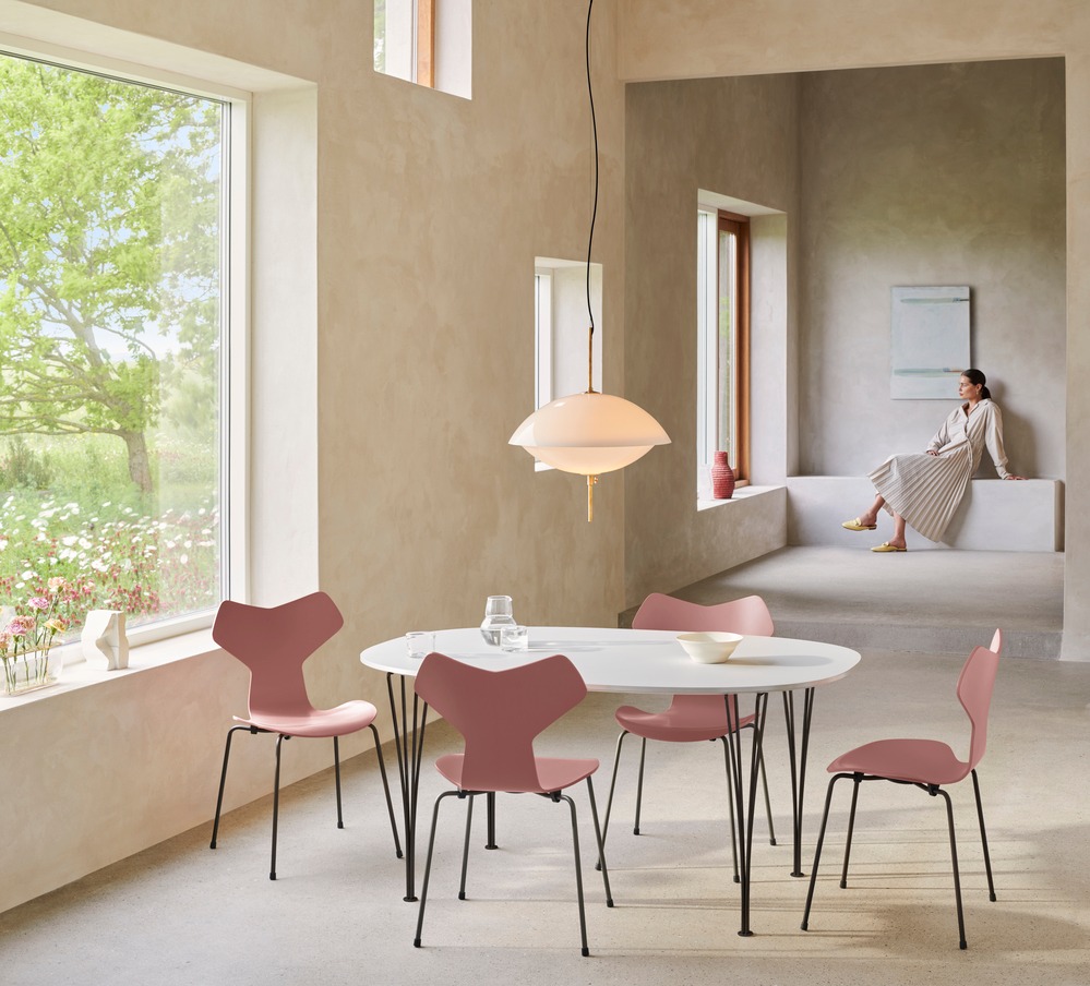 Discover the 10 Best Furniture Shops in Singapore