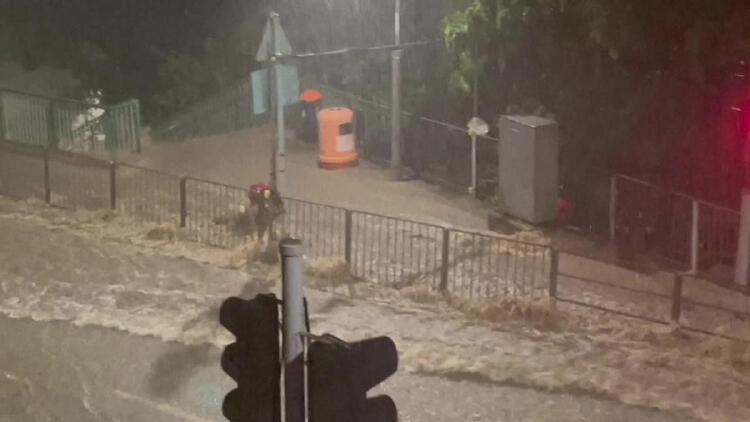 Hong Kong flooded by heaviest rainfall in 140 years | Nestia