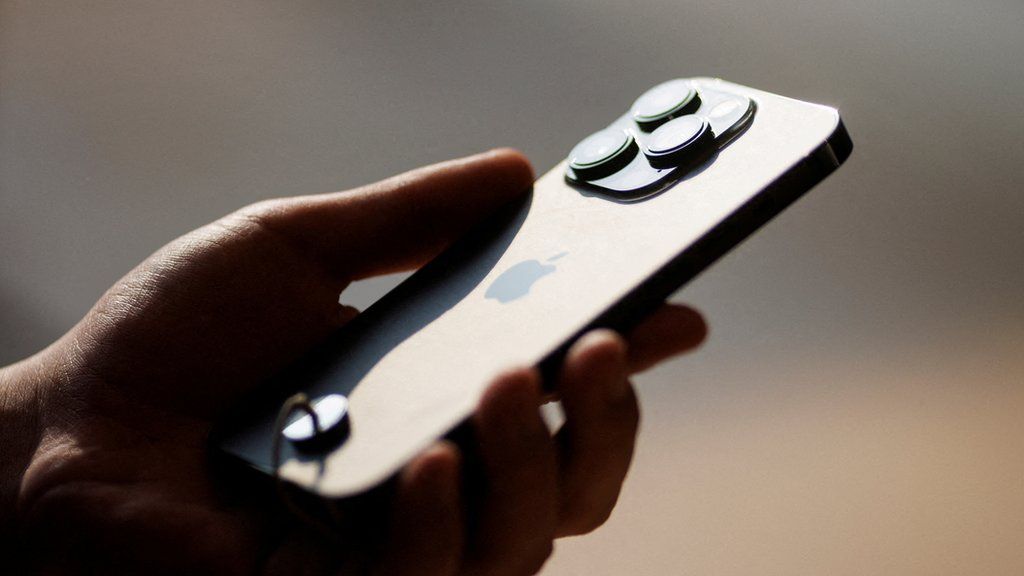 French iPhone 12 warning: European regulators examine alert on radiation levels