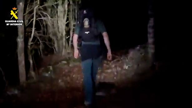Woman dies after plunging down Canal de Fabeta ravine after being separated from husband