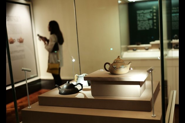 Way too easy to find congenial teas to drink in Hong Kong