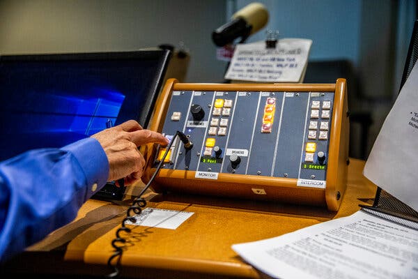 WNYC Parent to Cut 12% of Work Force