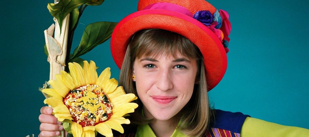 Mayim Bialik Calls Out ‘SNL’ For Using A Nose Prosthetic In An Old ‘Blossom’ Parody