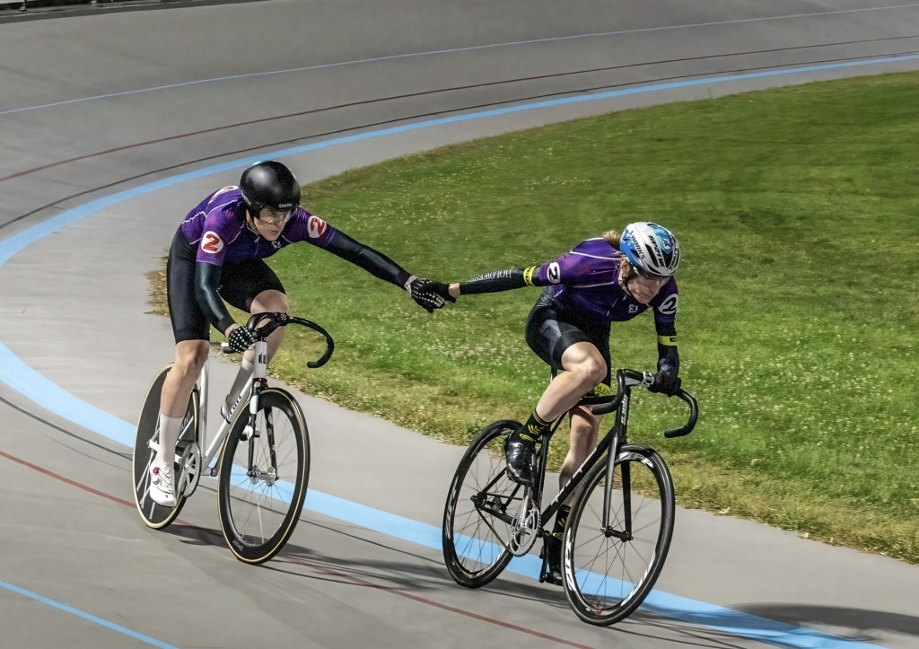 Trans cyclists take gold and silver in Chicago women’s races