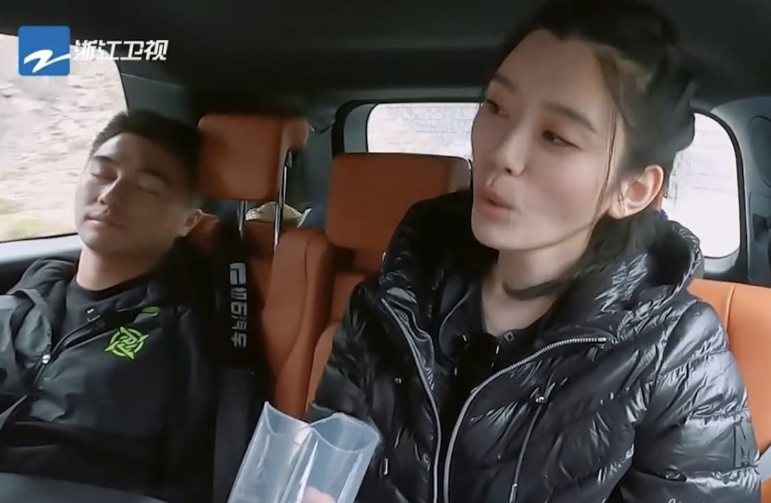 Supermodel Ming Xi, Who is 1.78m-Tall, Reveals Insecurities About Her Height While Her 1.65m-Tall Husband Mario Ho Sits Next To Her