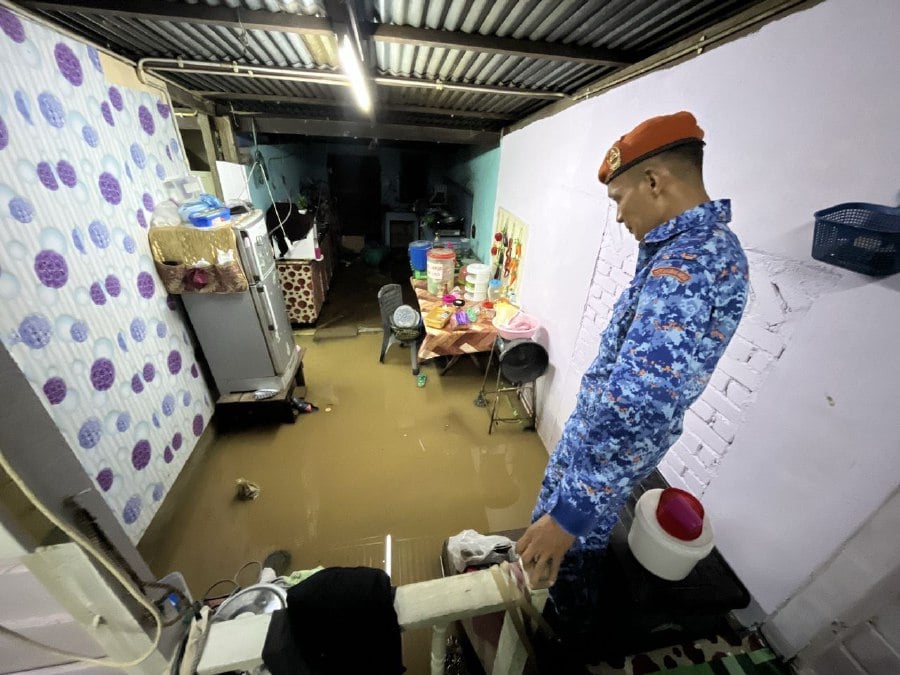 Flash flood inundates six villages in Gurun