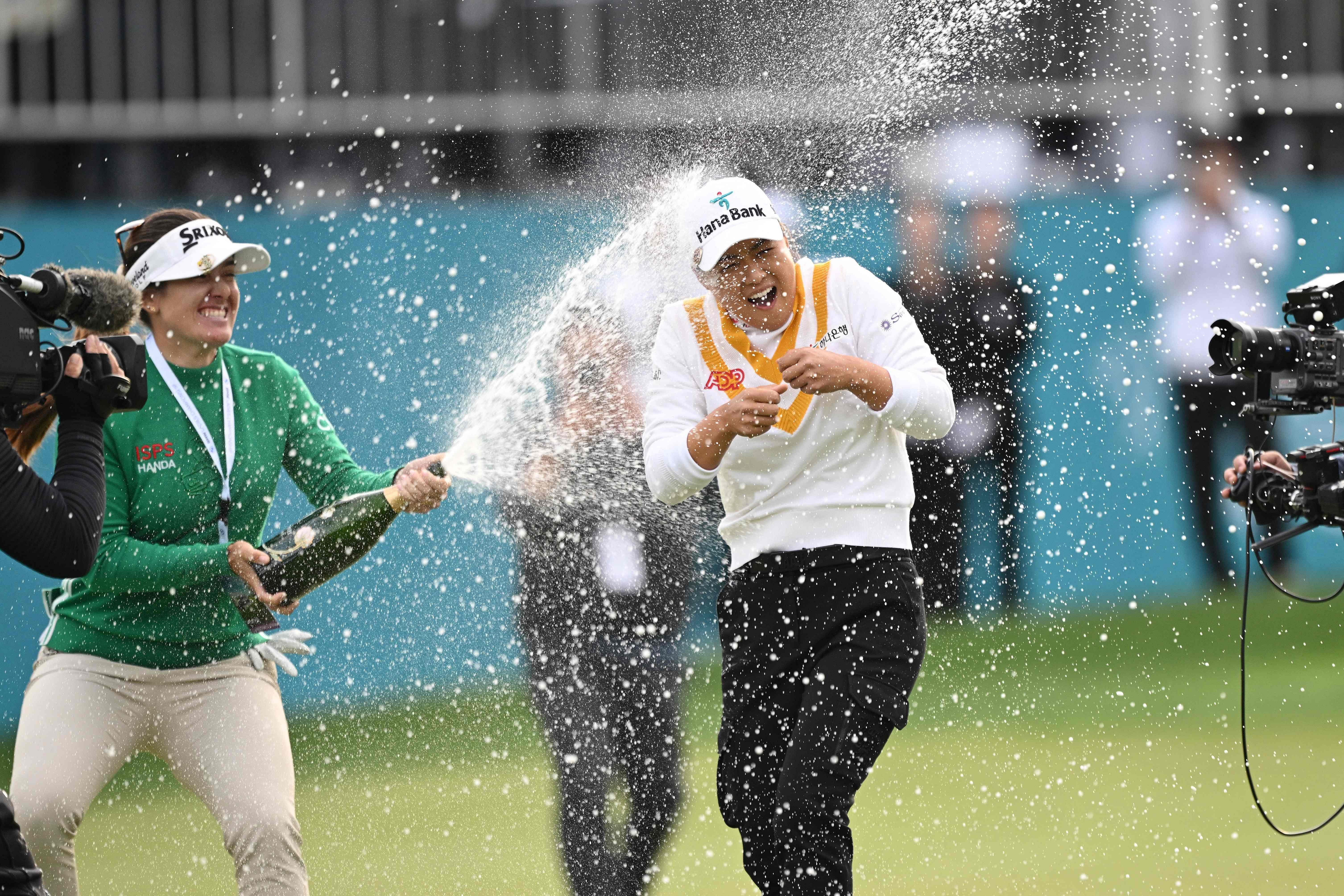 Minjee Lee wins ‘special’ LPGA South Korea title in front of parents