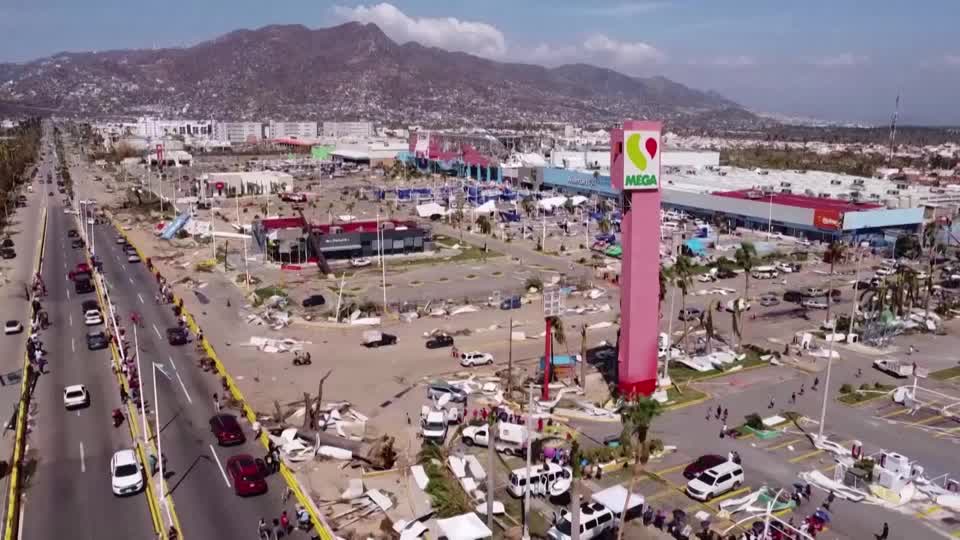 Footage shows destruction in acapulco after hurricane otis