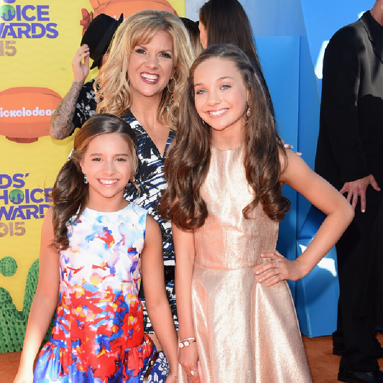 See Maddie Ziegler and Dance Moms Stars Reunite to Celebrate Paige ...