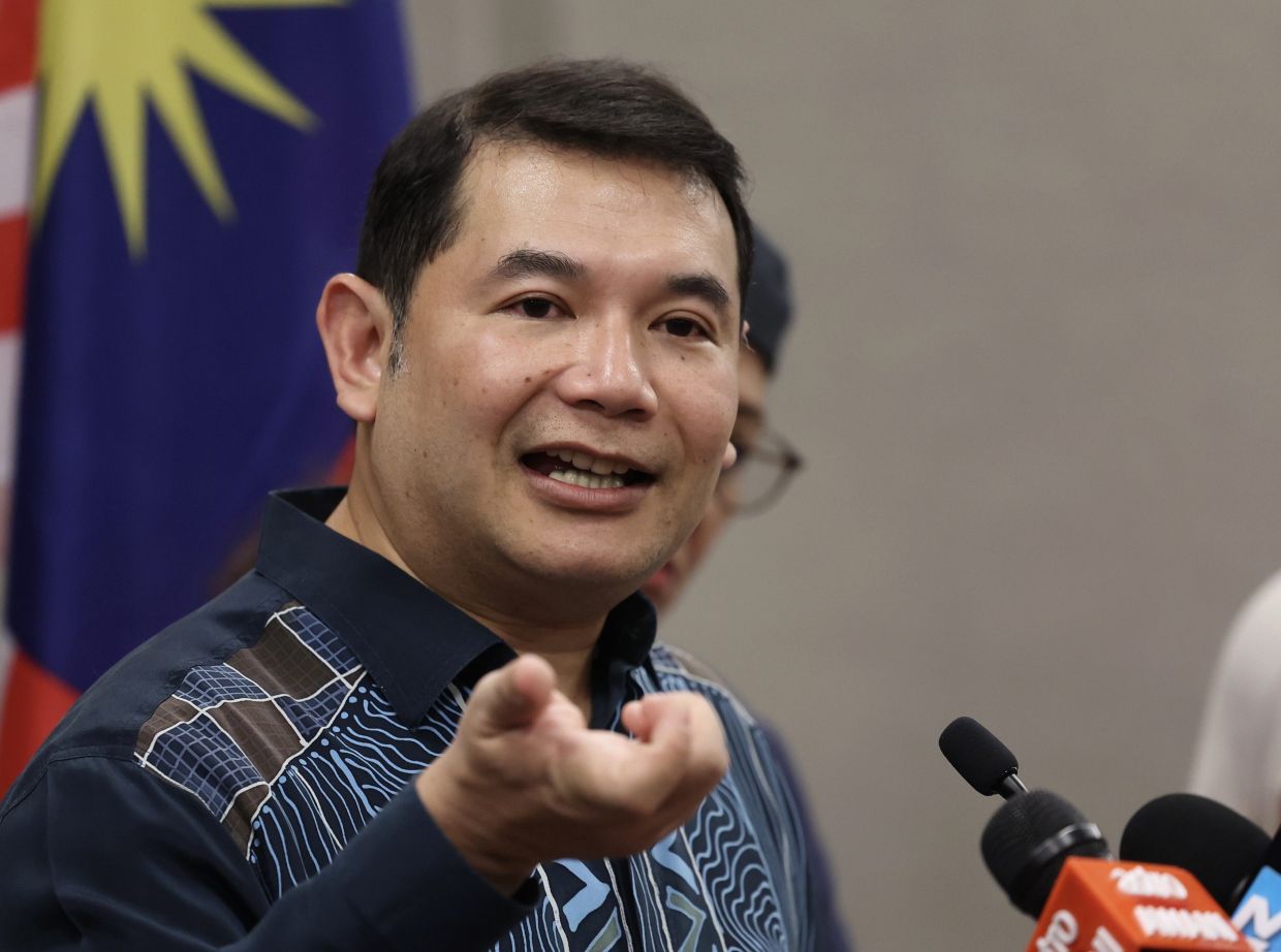 Progressive wage system will be voluntary, says Rafizi