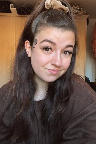 Woman cruelly branded 'bad mum' and 'thug' over face tattoo for her daughter