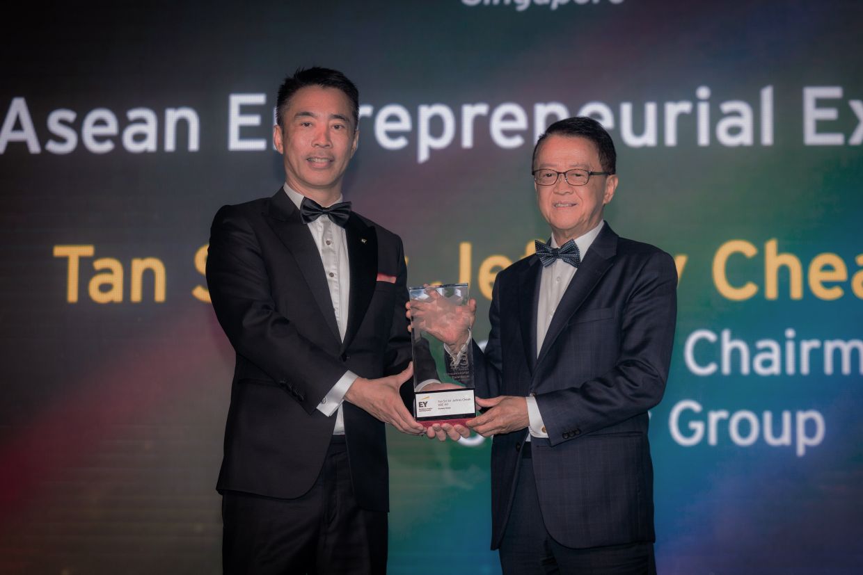 Tan Sri Sir Jeffrey Cheah named 2023 EY ASEAN Entrepreneurial Excellence Award