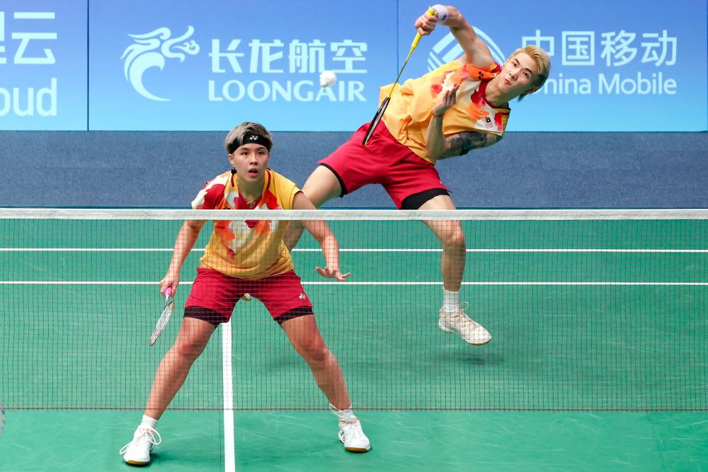 French Open: Tang Jie-Ee Wei outclass Kian Meng-Pei Jing