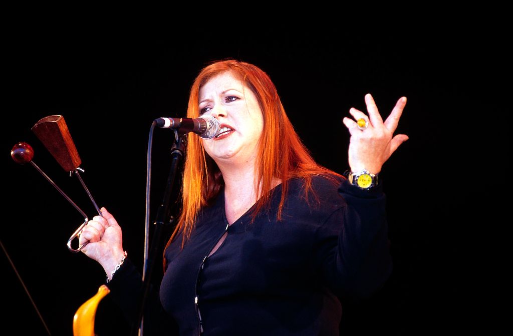 Fans remember Fairytale of New York singer Kirsty MacColl who died extremely tragic death 23 years ago today