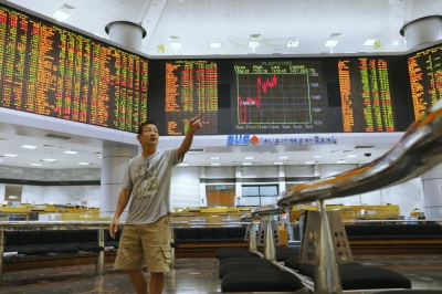 Bursa Malaysia mixed at mid-day break, key index up