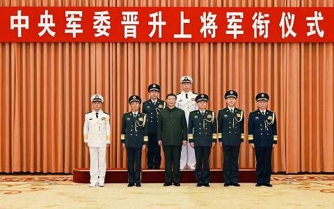 南中国海势持续紧张 胡中明接任中国海军司令员