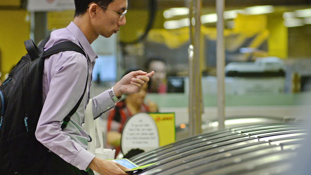 Explainer: What does the full adoption of SimplyGo for adult fares mean for public transport users?
