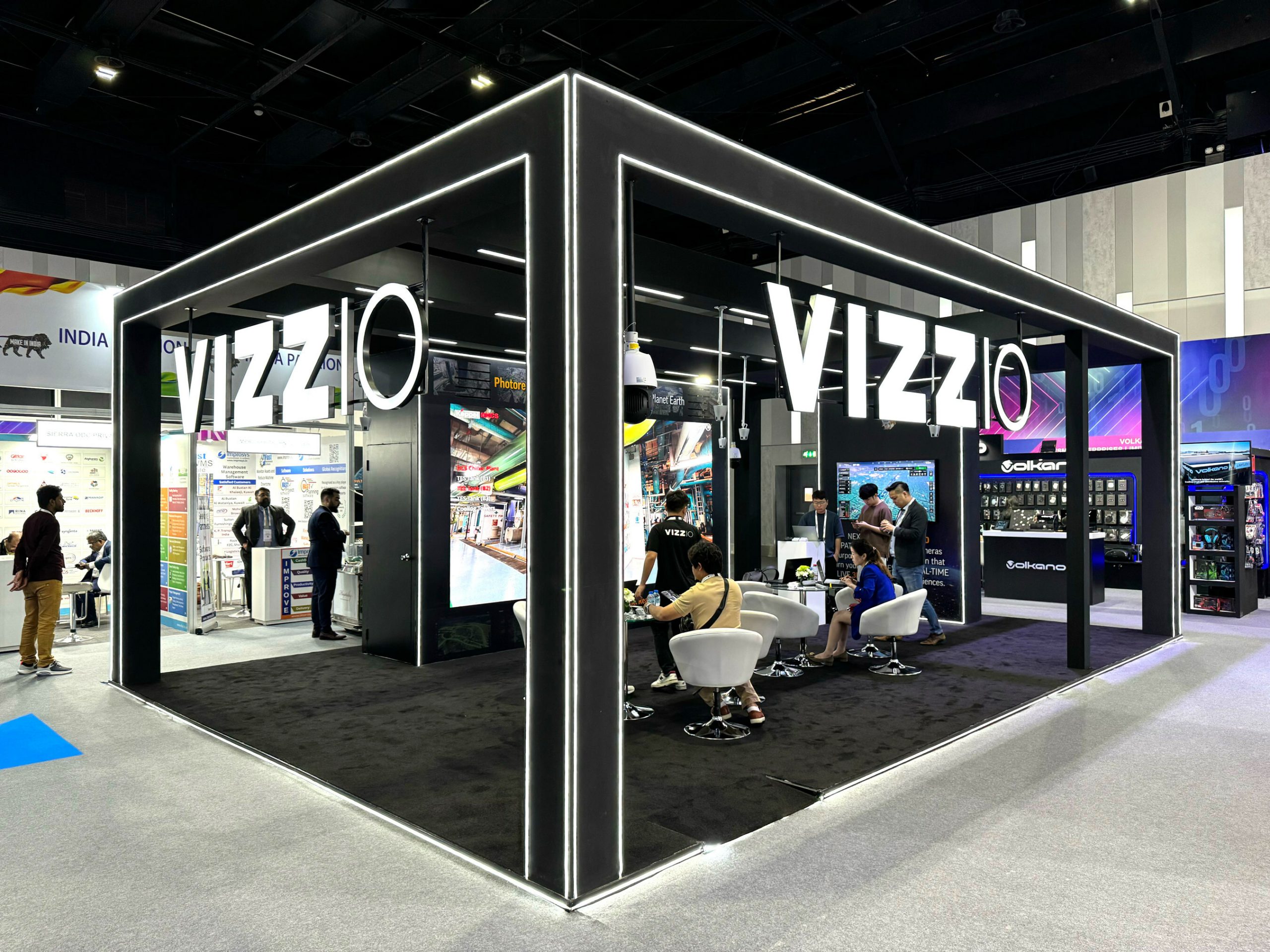 Vizzio board backs CEO despite sham doctorate; Lee admits ‘grave misjudgment’
