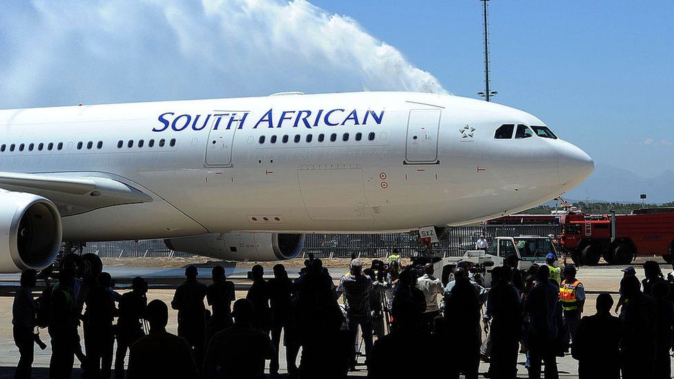 South African Airways: Troubled airline returns to intercontinental travel