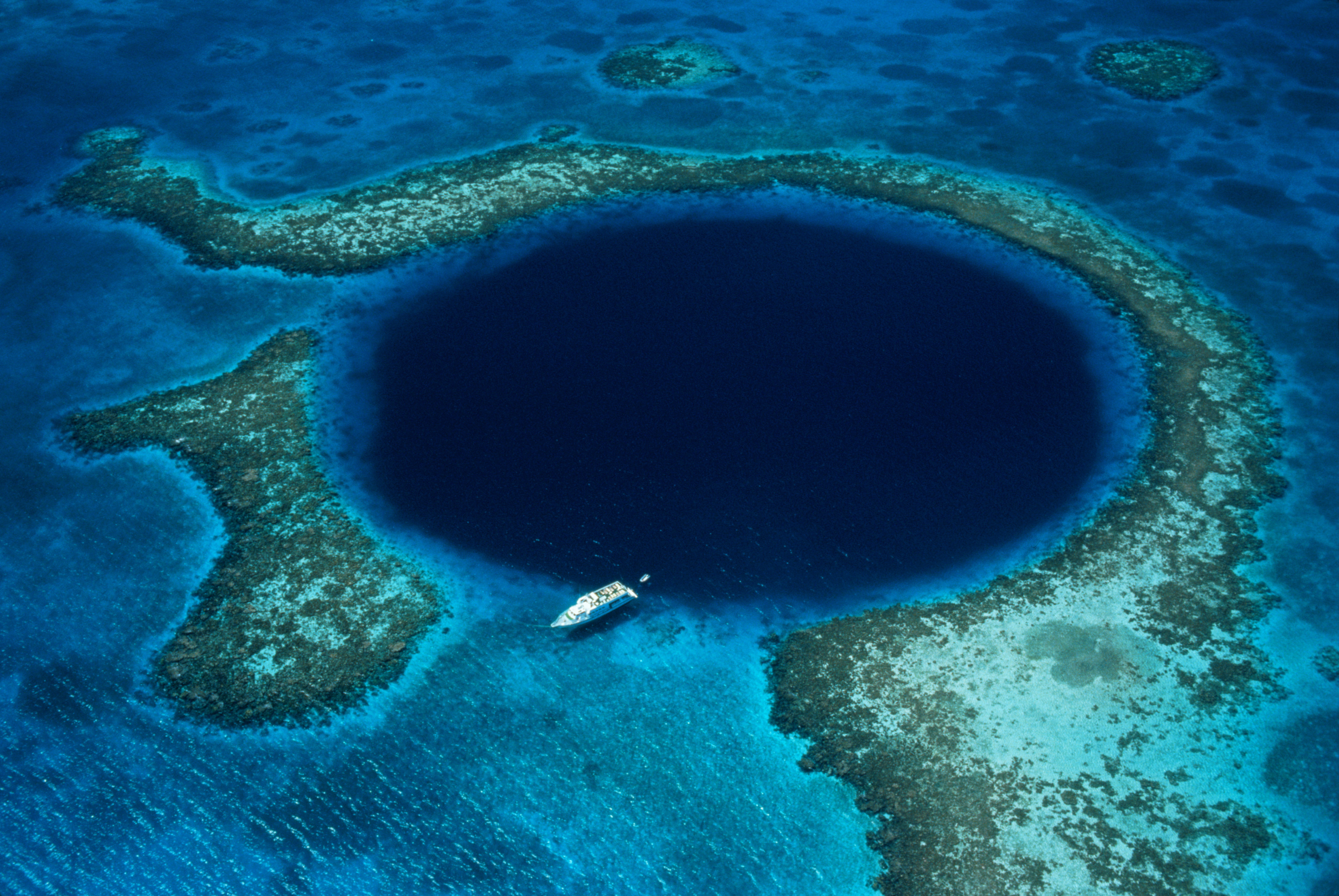 Divers make disturbing discovery after finally reaching bottom of Great Blue Hole