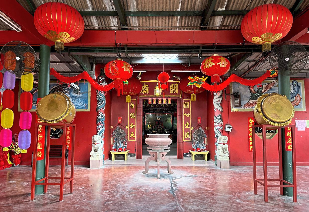 Old Gua Musang temple readying for CNY