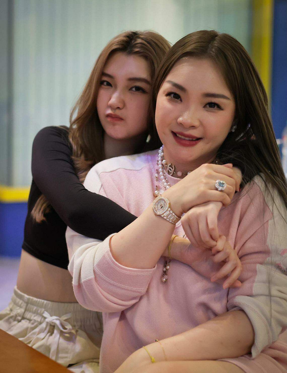 120 hopefuls audition for K-pop girl group Fifty Fifty