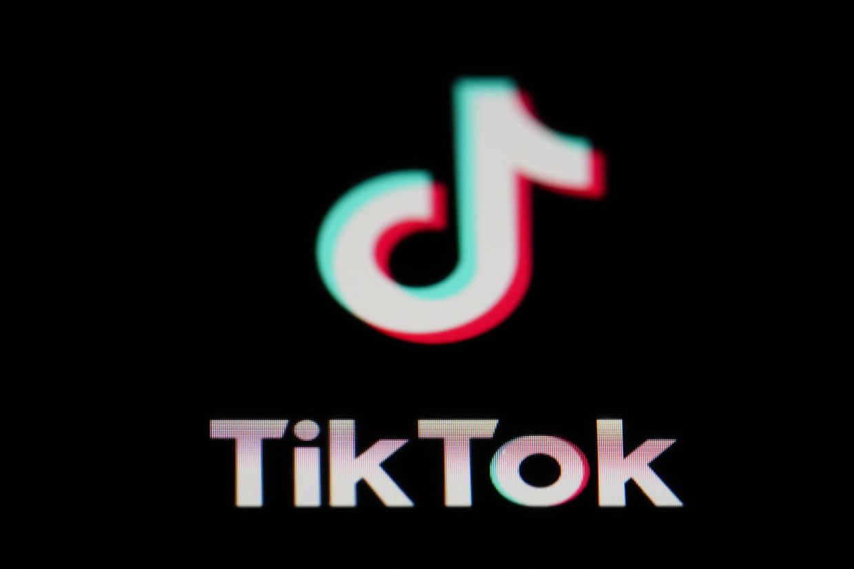 Man exposes himself to women while making TikTok videos in stores, US cops say