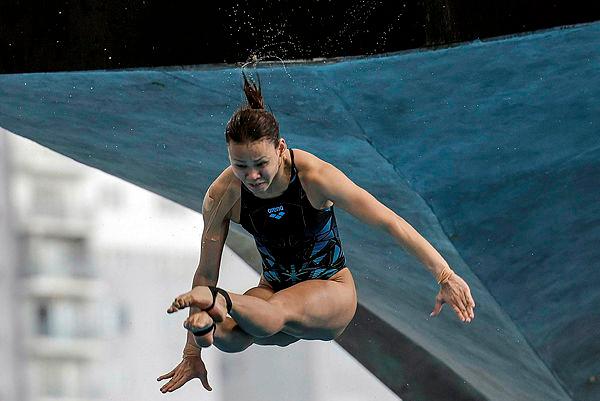 Pandelela: We can’t quit for lack of top-class junior divers