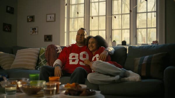 Ad Nods to Taylor Swift and Football, Drawing Cheers and Criticism