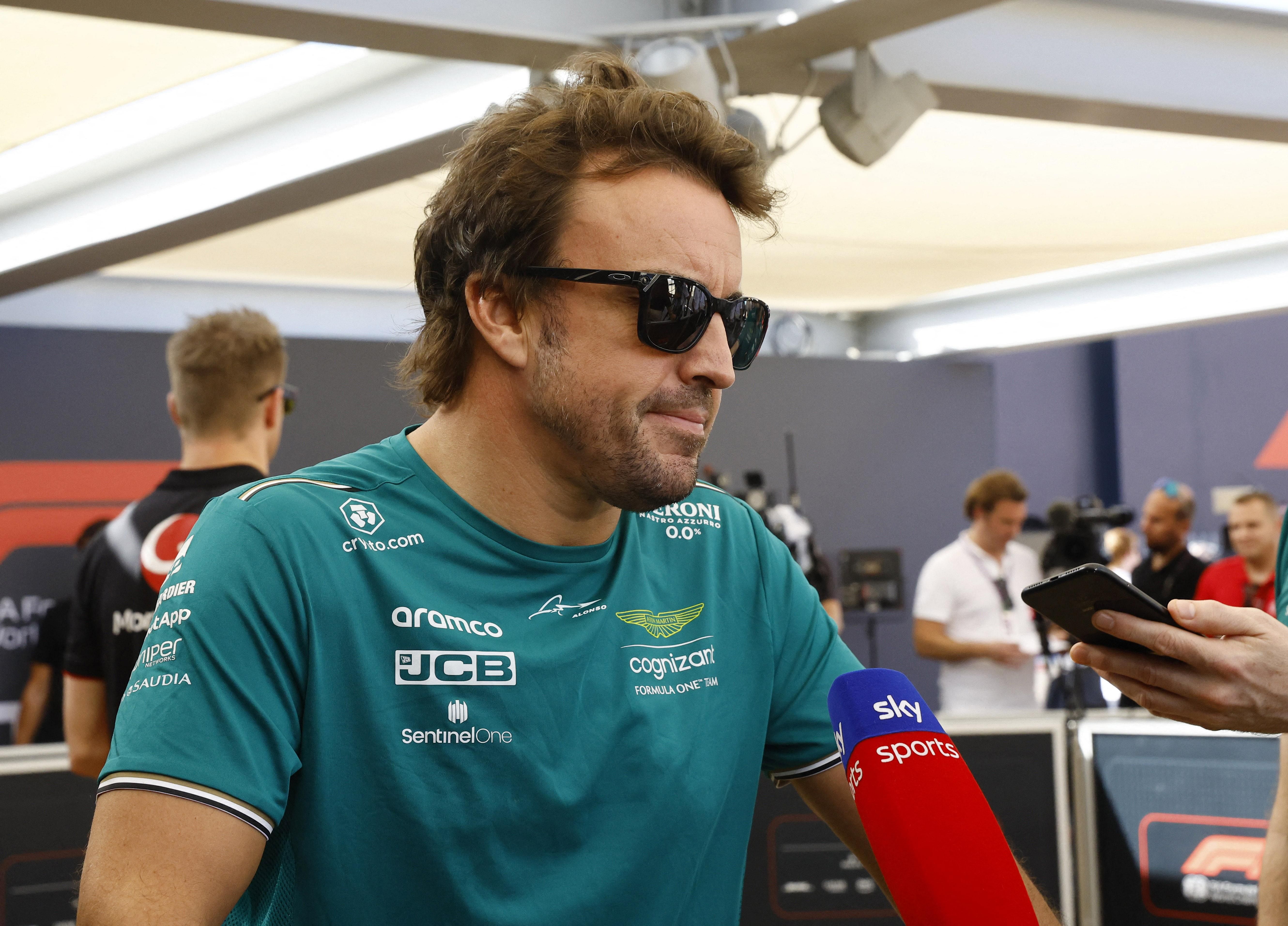 Fernando Alonso says he is ‘attractive’ to other F1 teams after Lewis Hamilton’s Ferrari switch