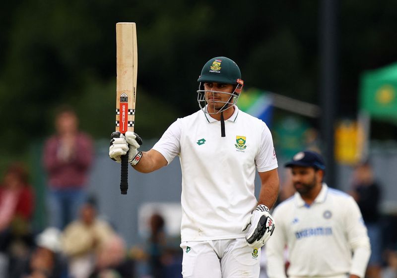 Cricket-Bedingham hits ton as South Africa hand NZ tricky run chase