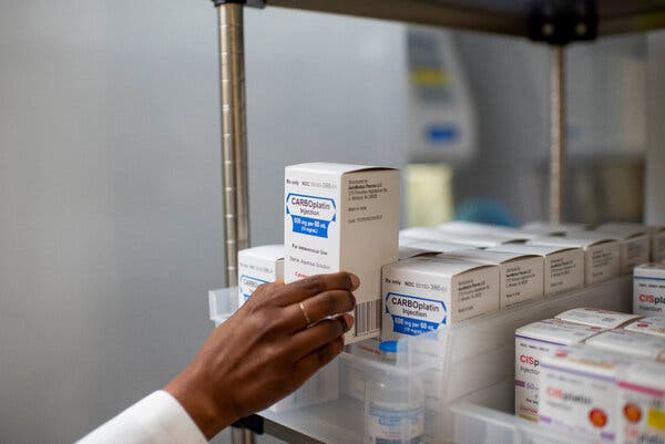 U.S. Agencies Open Inquiry Into Generic Drug Shortages