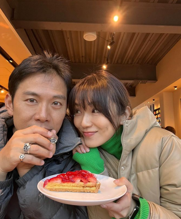 Celebrity Hayley Woo Confirms That She’s Dating Actor Richie Koh