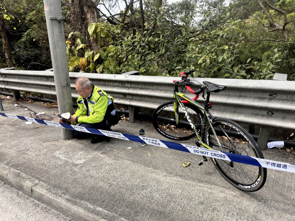 踩单车夺命│27岁IT男疫情后首次踩单车即出事 母亲悲伤哽咽：佢系孝顺仔
