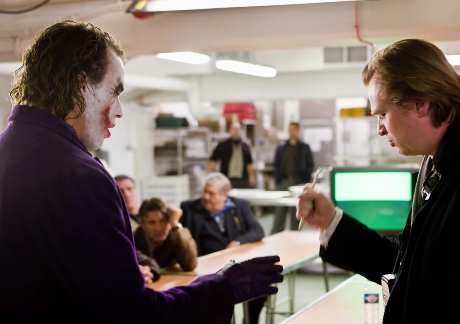 Warner Bros. has released a free to watch Batman Dark Knight doc with behind-the-scenes footage of Heath Ledger