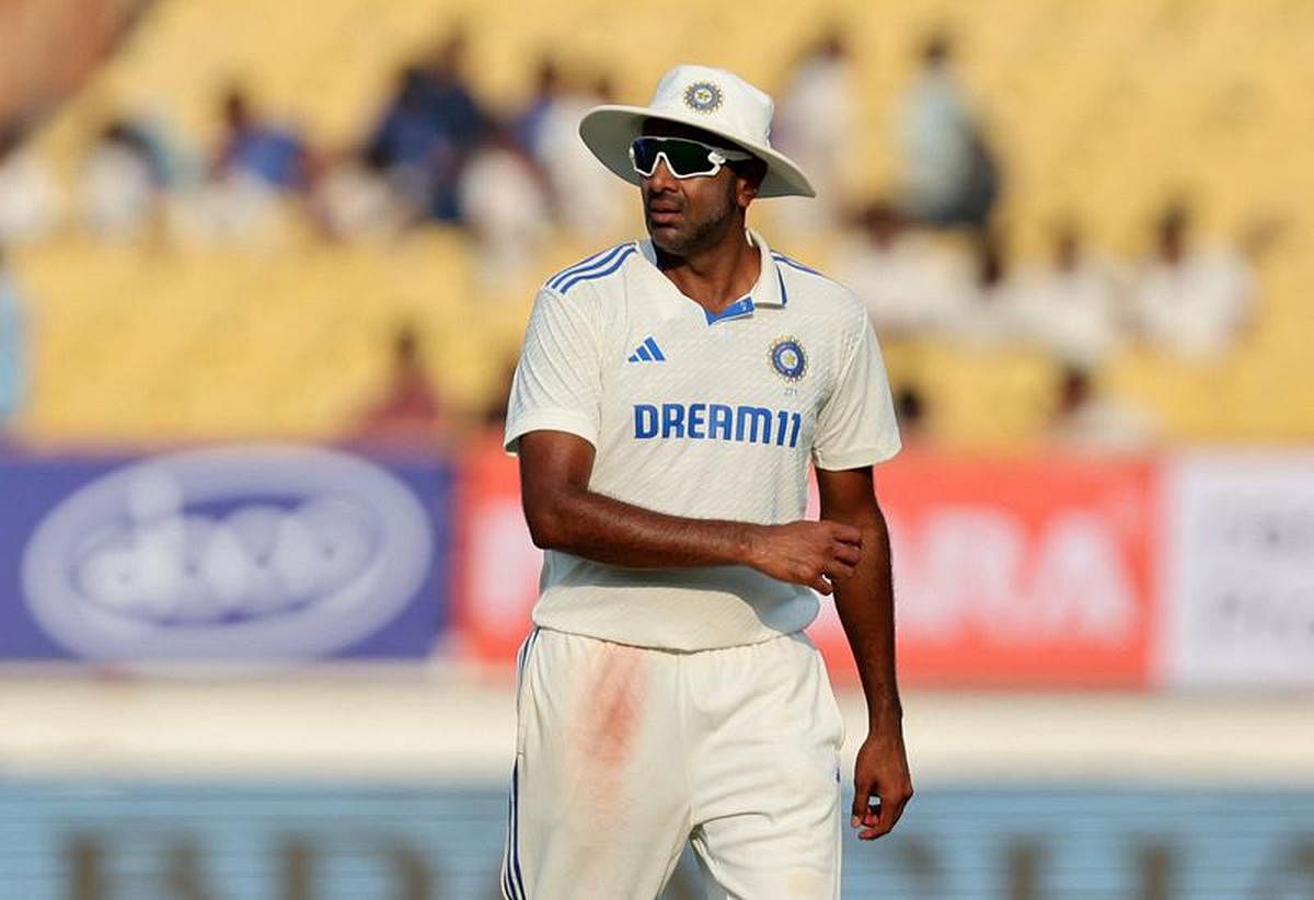 India's Ashwin withdraws from England test due to family emergency